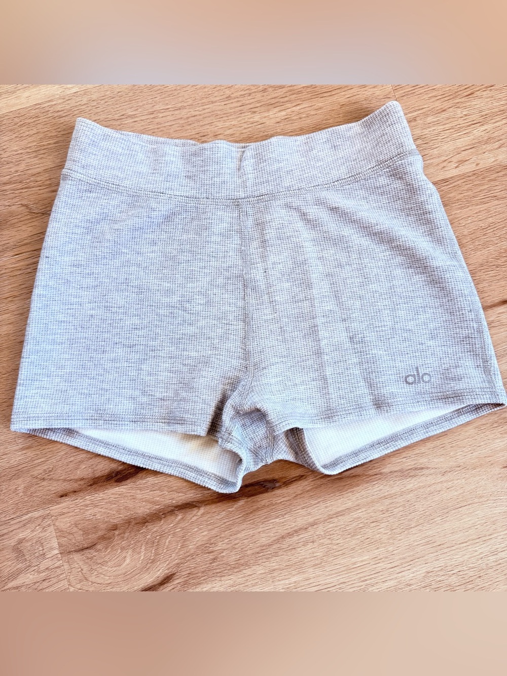 ALO Yoga Light Grey Waffle-Knit Athletic Shorts